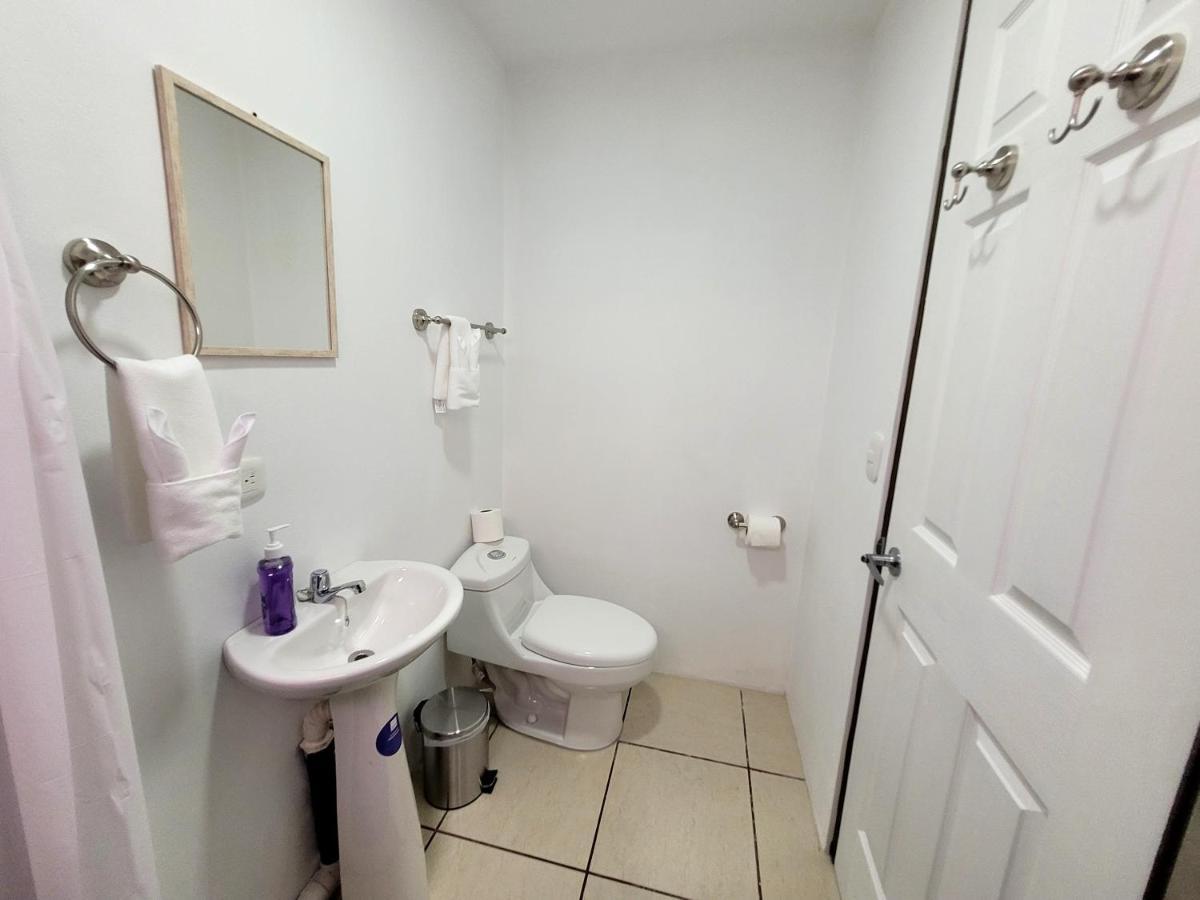 La Fonda Apartments La Fortuna ภายนอก รูปภาพ